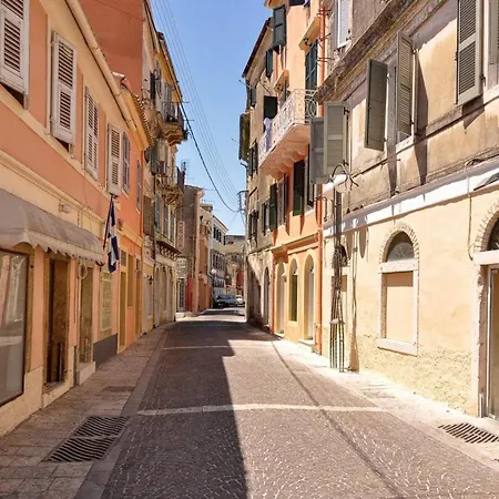 Zeta's Mandouki, Port Lejlighed Corfu (city)
